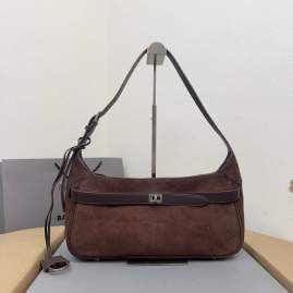 Picture of Balenciaga Handbags _SKUfw231081978fw